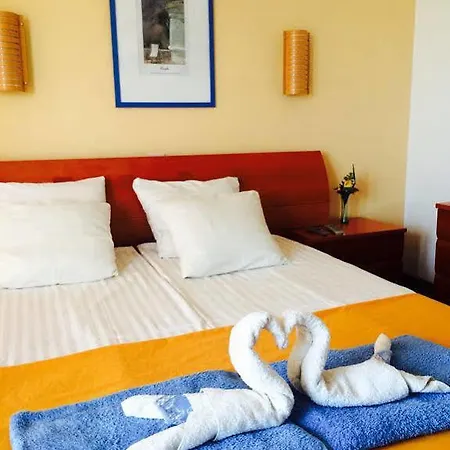 Quinta Do Atlantico Hotell 3*